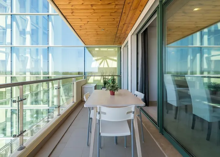 Marina - Aquamar 401- Modern *