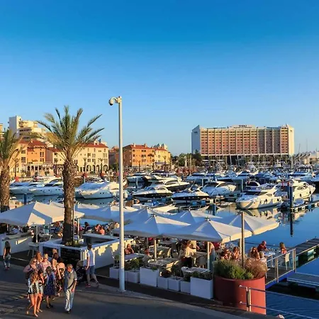 Marina - Aquamar 401- Modern