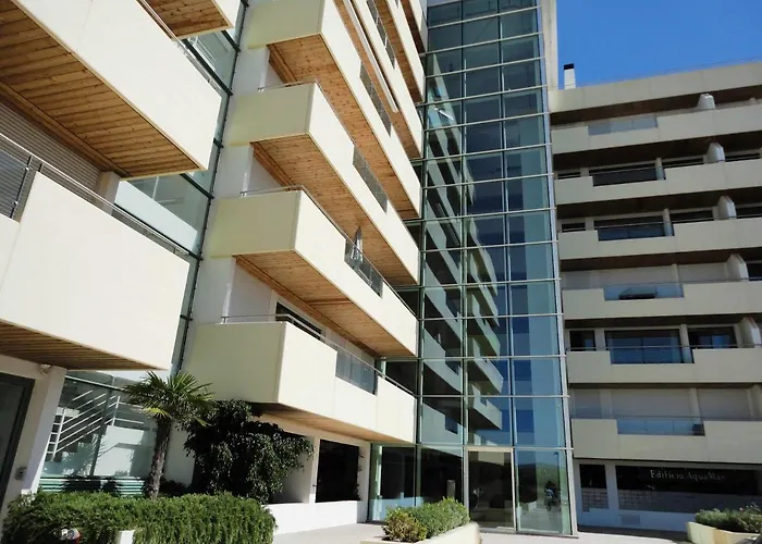 Marina - Aquamar 401- Modern